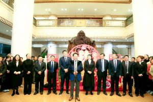 仁和集團(tuán)舉行2024年新春團(tuán)拜會(huì)