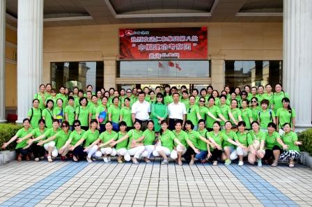 1436920080590070211.jpg 集團(tuán)第八批“巾幗建功考察團(tuán)”啟程出國(guó)考察 (1).jpg